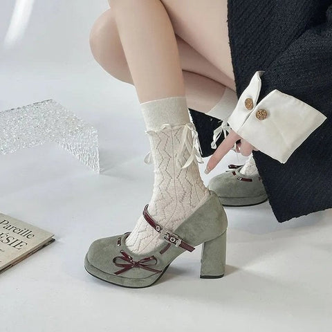 Women's Retro Bowtie Chunky Heel High Heels