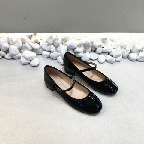 Round-toe Strap-detail Red Chunky-heel Mary Jane Shoes