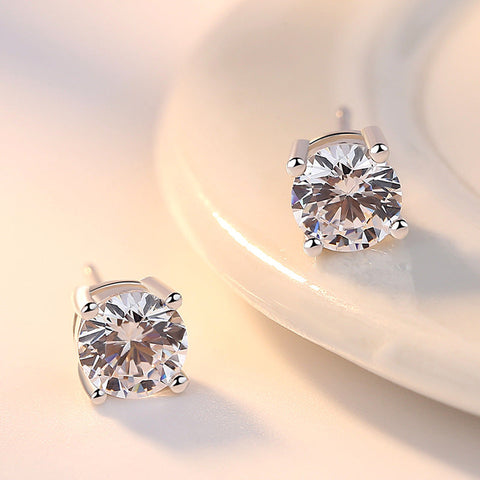 S925 Silver Diamond Four-Claw Shiny Earrings For Women